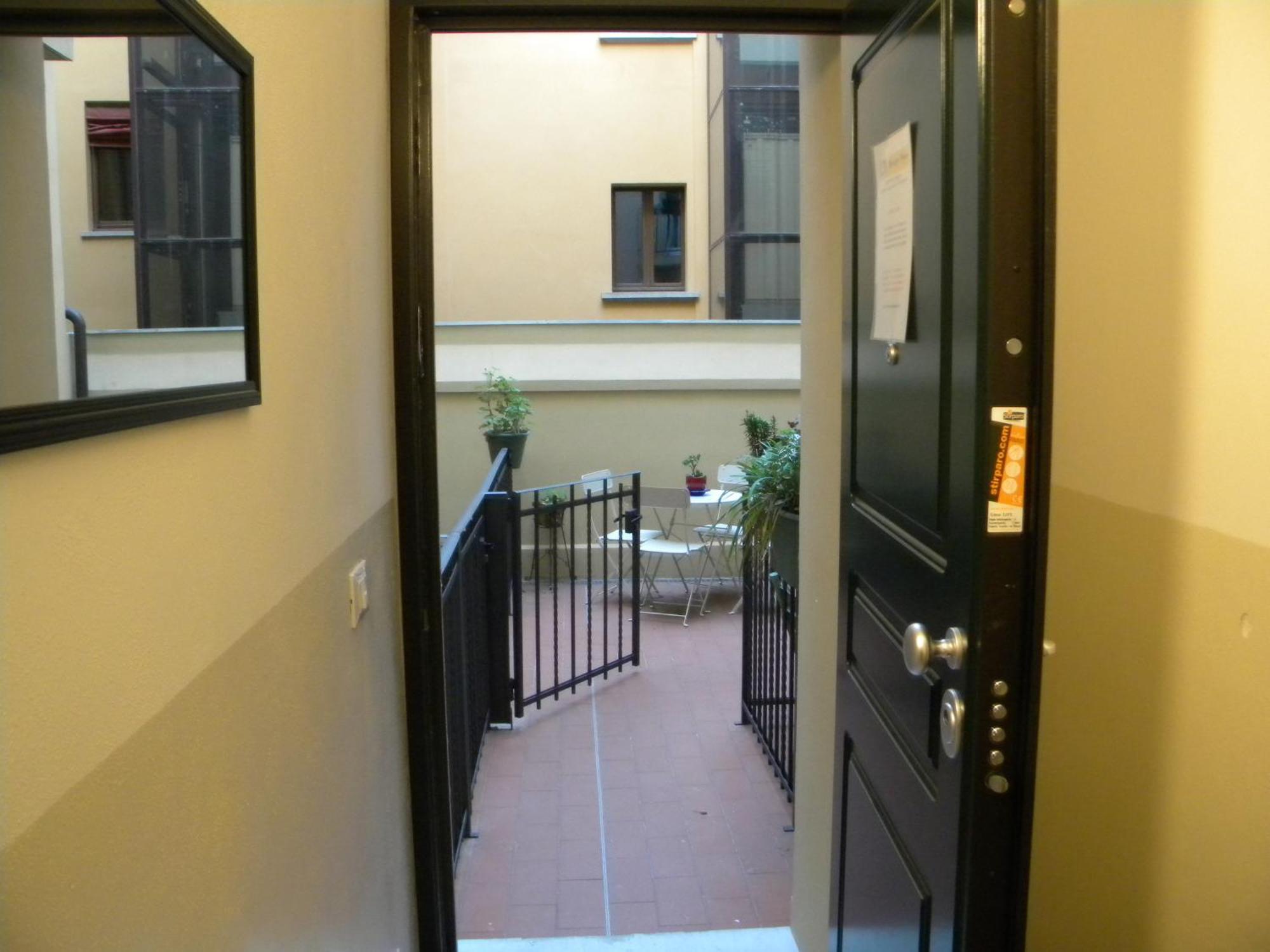 Bologna House Due Torri Apartment Exterior photo